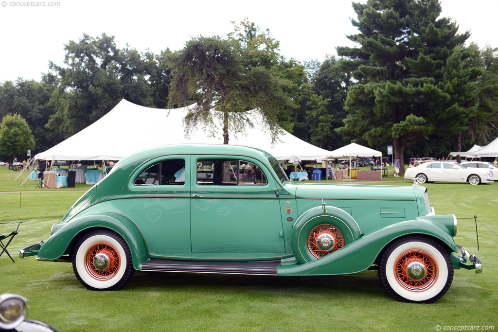 1934 Pierce-Arrow Model 840A